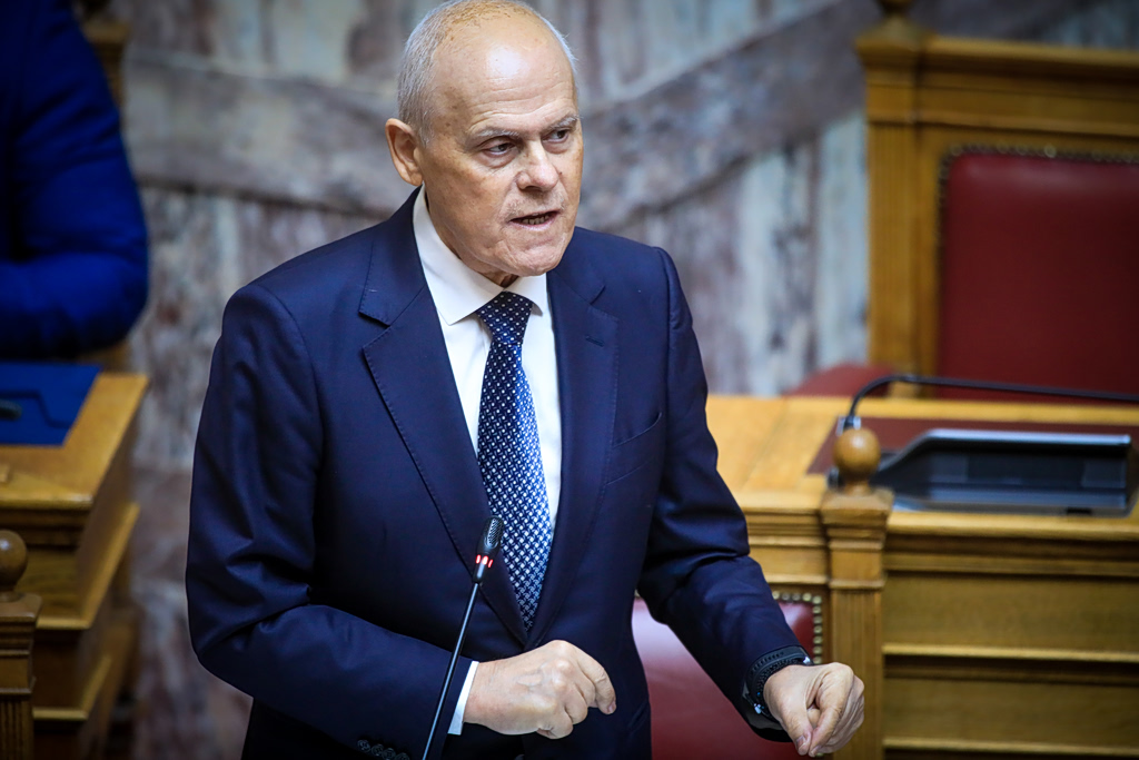 Ο Νίκος Ανδρουλάκης εκφράζει συλλυπητήρια για τον θάνατο του Νίκου Ταγαρά