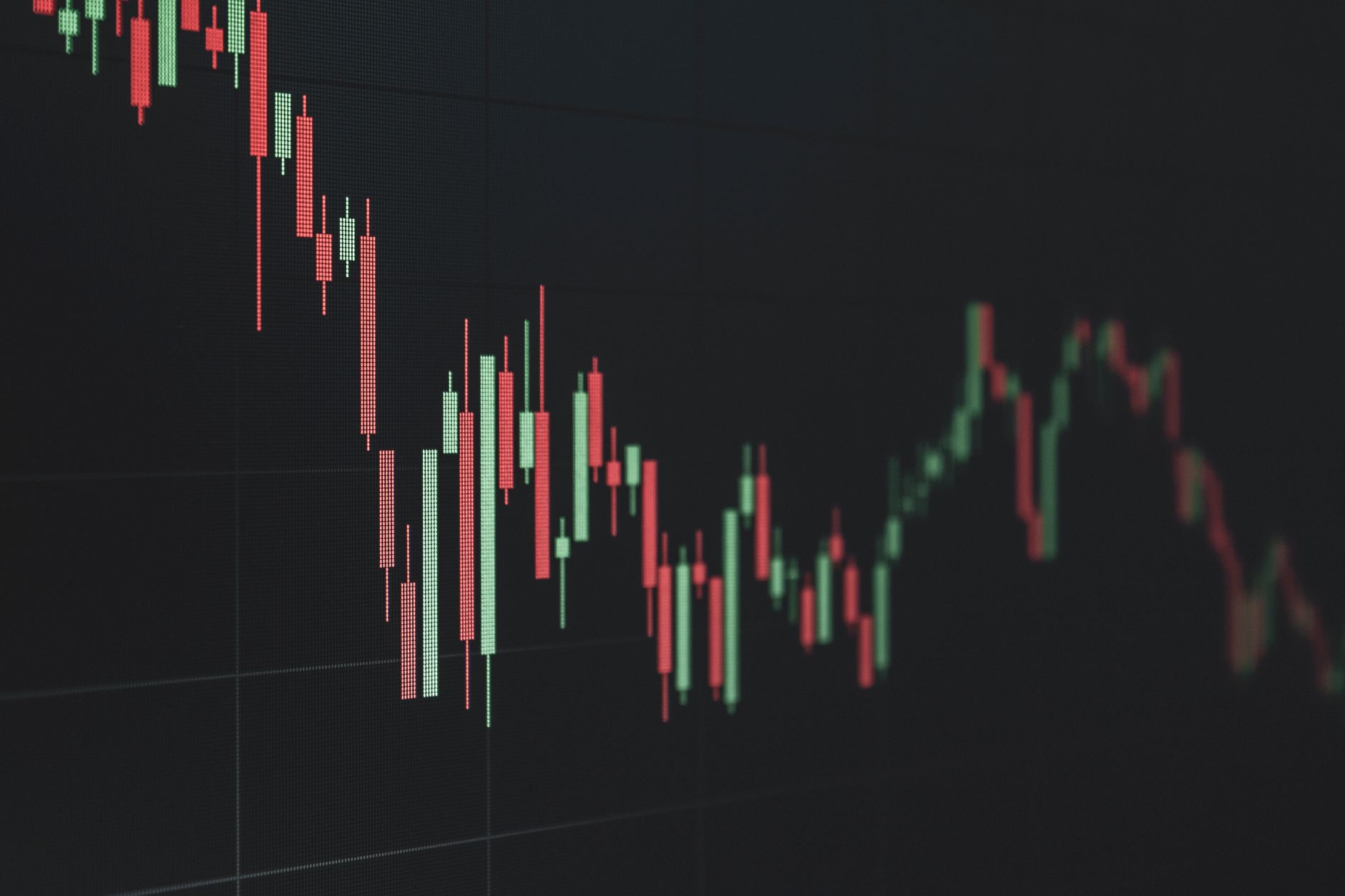 Ο Γενικός Δείκτης υποχώρησε στις 2.369 μονάδες — πετρέλαιο ανοδικά