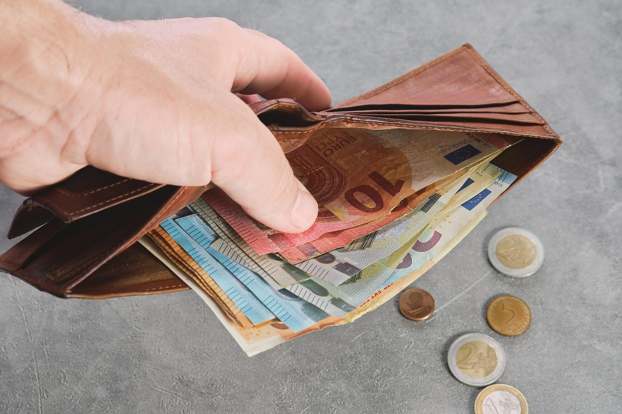 Έκτακτο επίδομα 150 ευρώ ανά παιδί: Πώς θα το λάβουν οι γονείς