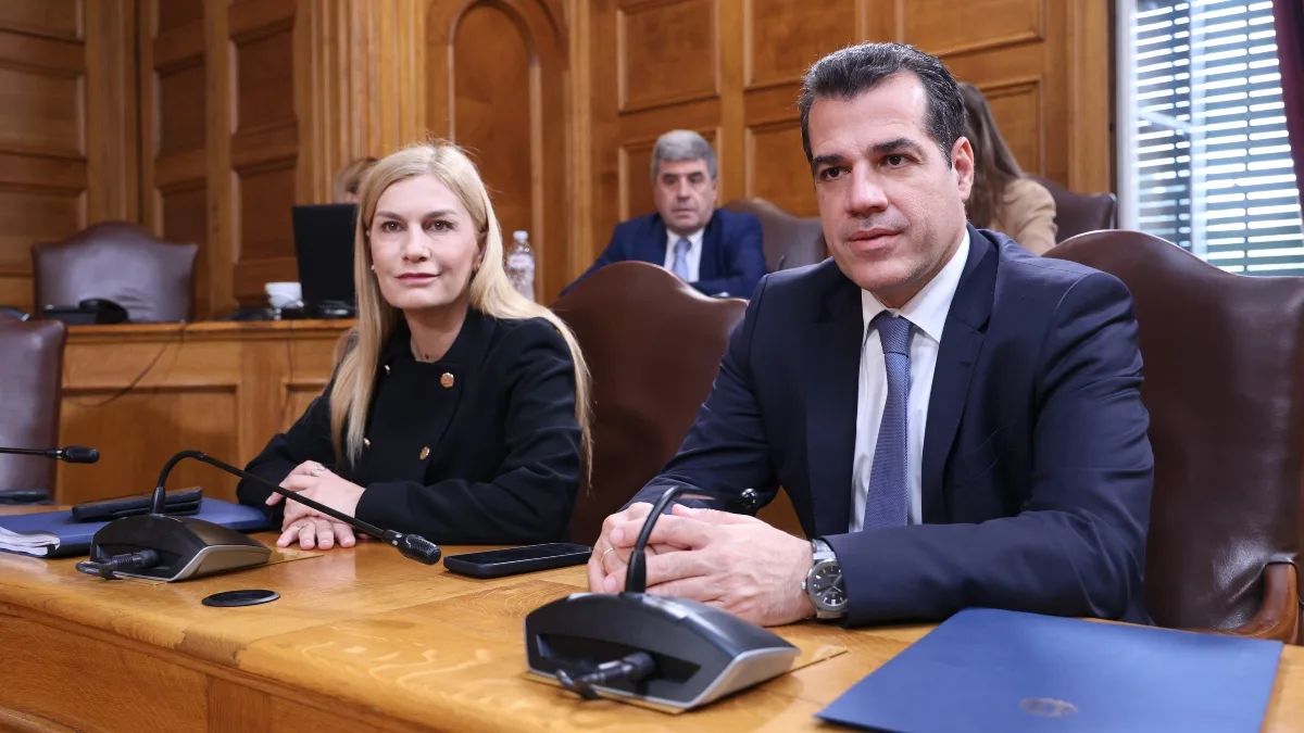 Βουλή: Εγκρίθηκε επί της αρχής το νομοσχέδιο για το Σύμφωνο Μετανάστευσης
