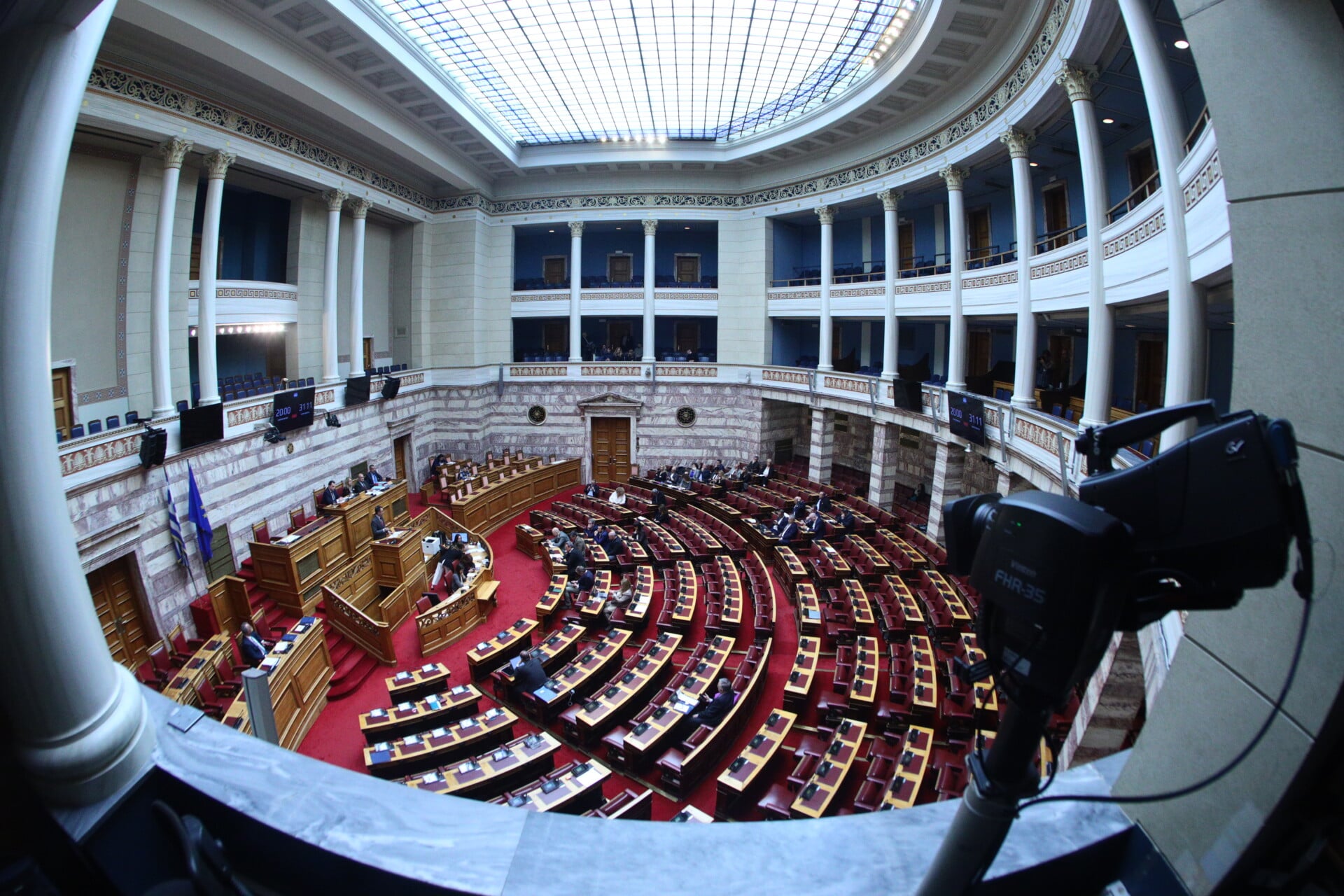 Συγκροτήθηκε η Επιτροπή Αναθεώρησης του Συντάγματος με 42 βουλευτές