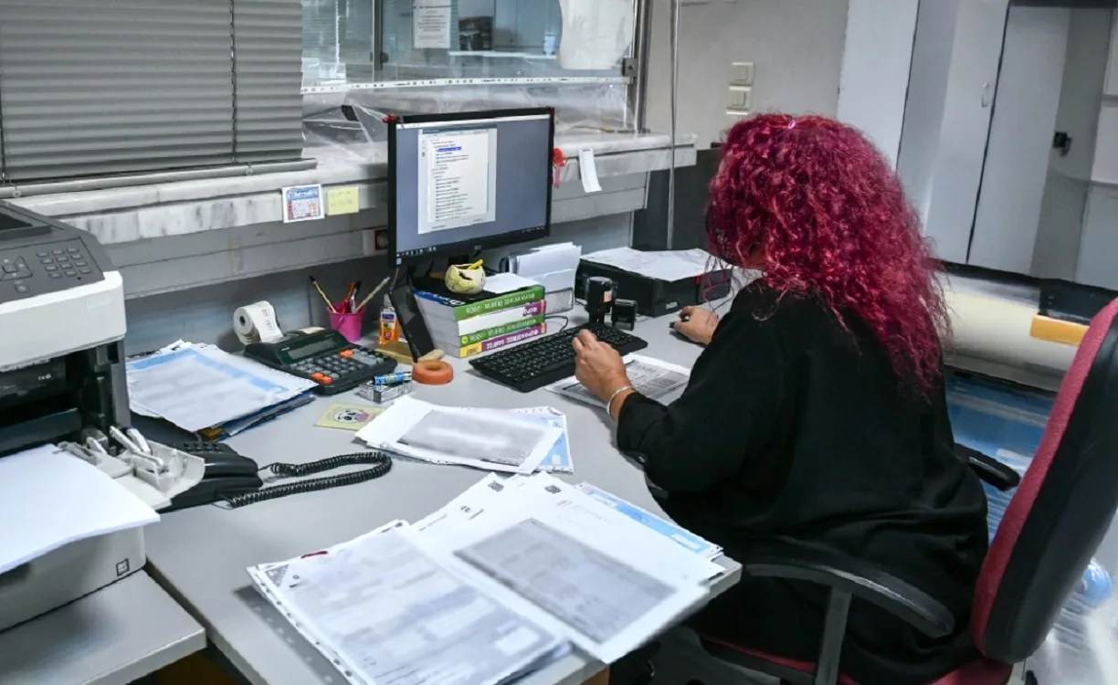 Ανοίγει η πλατφόρμα αξιολόγησης δημόσιων υπηρεσιών – 15 ημέρες για τις βαθμολογίες