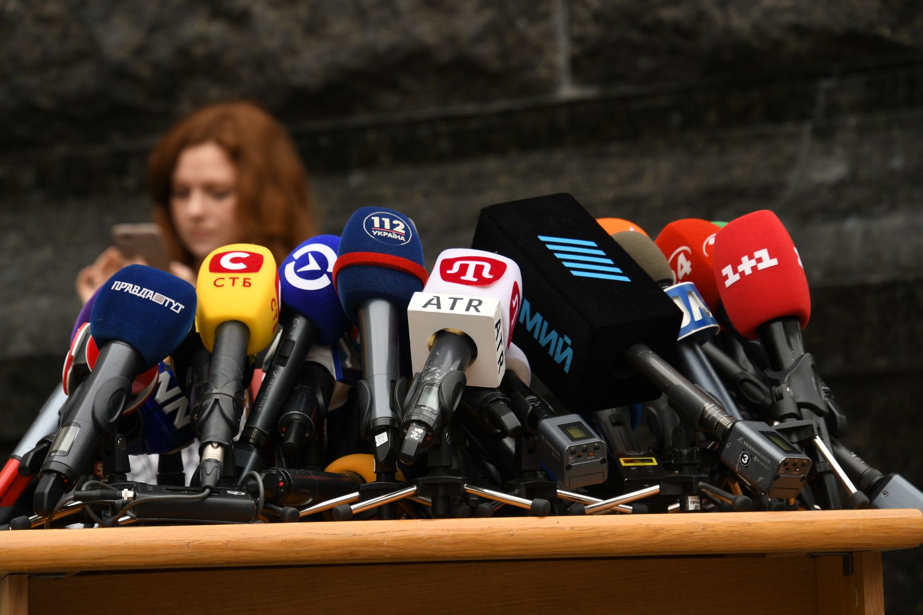 Μακρόν και Κάρνεϊ δεσμεύθηκαν για ταχύτερη προσέγγιση Ευρώπης-Καναδά