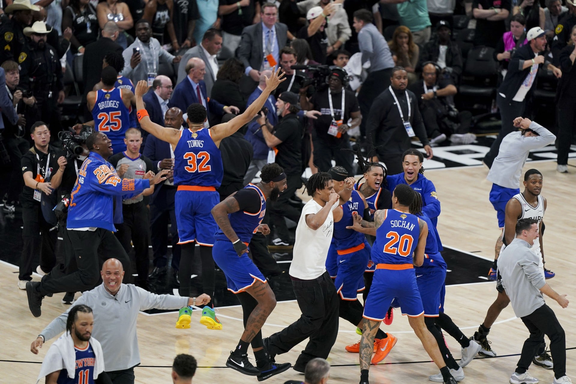 Νικς: Πρωταθλητές NBA μετά από 53 χρόνια με επική ανατροπή στο Game 5