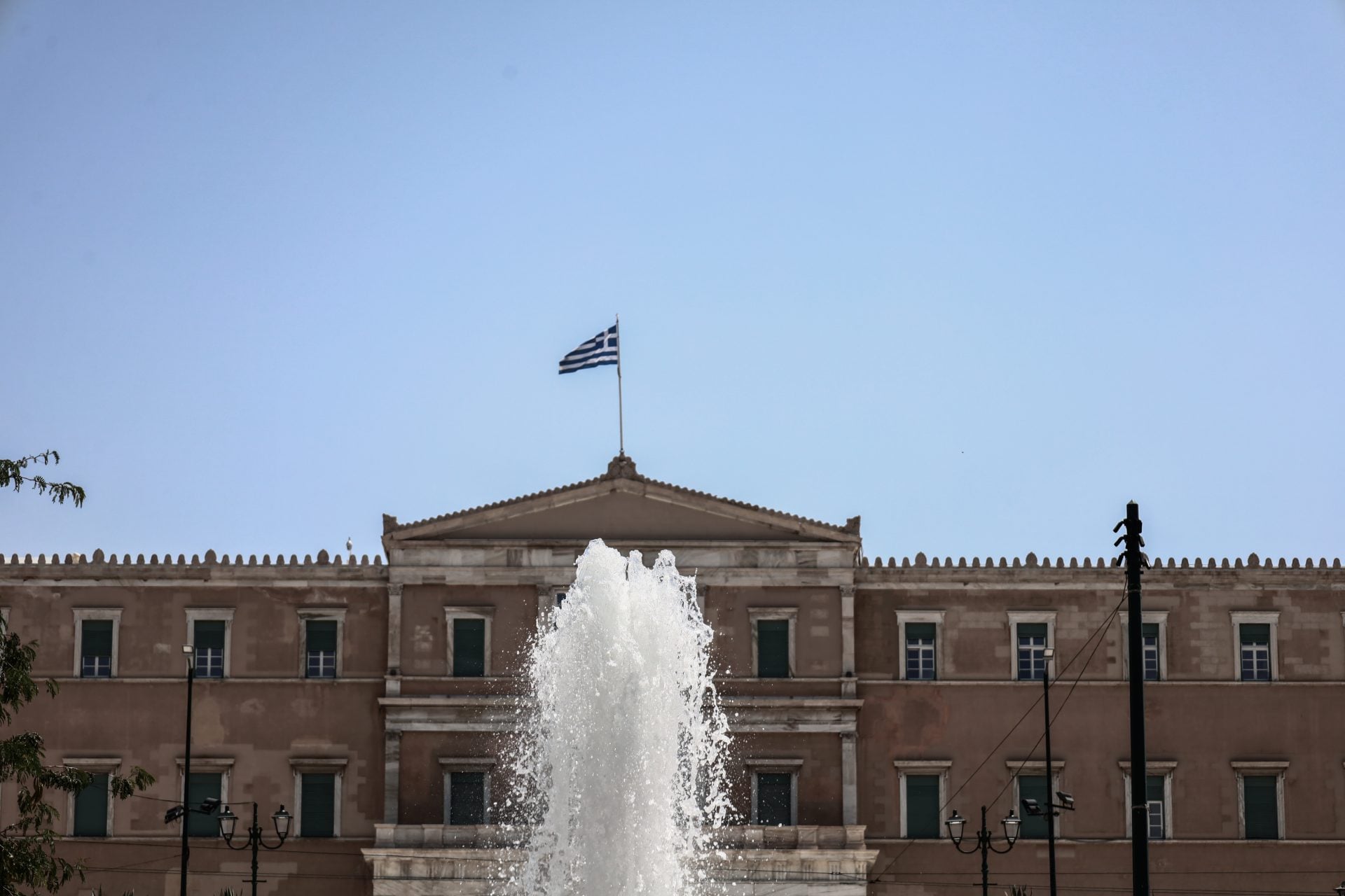 Επιτροπή Αναθεώρησης: Συζήτηση για μη κρατικά πανεπιστήμια και άρθρο 16