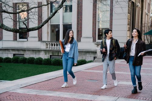 Ελληνικά ΑΕΙ συνεργάζονται με Harvard, Yale, Columbia για 46 μεταπτυχιακά