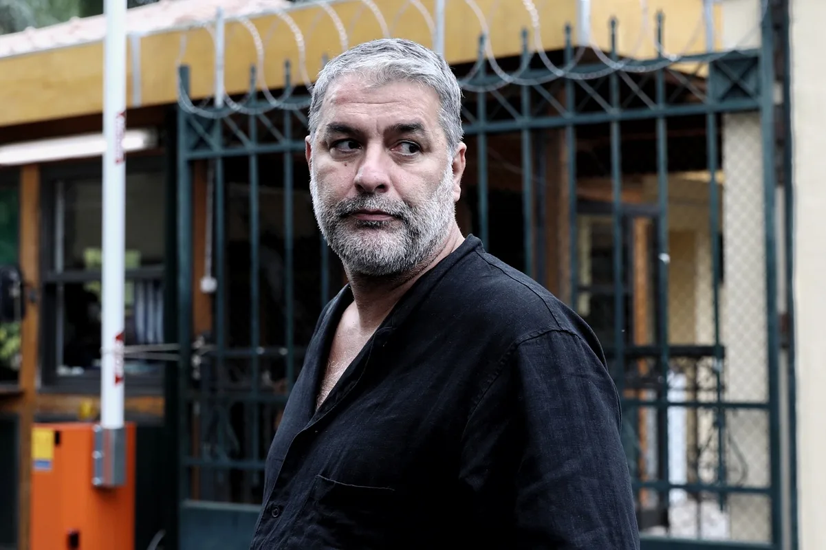 Μπισμπίκης: «Ξεφτιλίζομαι και δεν θα αλλάξει μέχρι να πεθάνω»