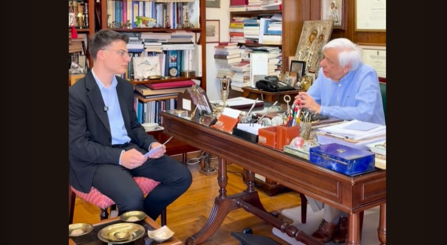 Παυλόπουλος: Η πορεία του στην επιστήμη και την πολιτική