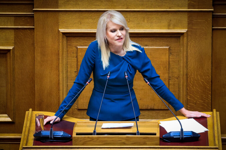 Τζάκρη: Αποχώρησε από τους «Δημοκράτες» του Κασσελάκη