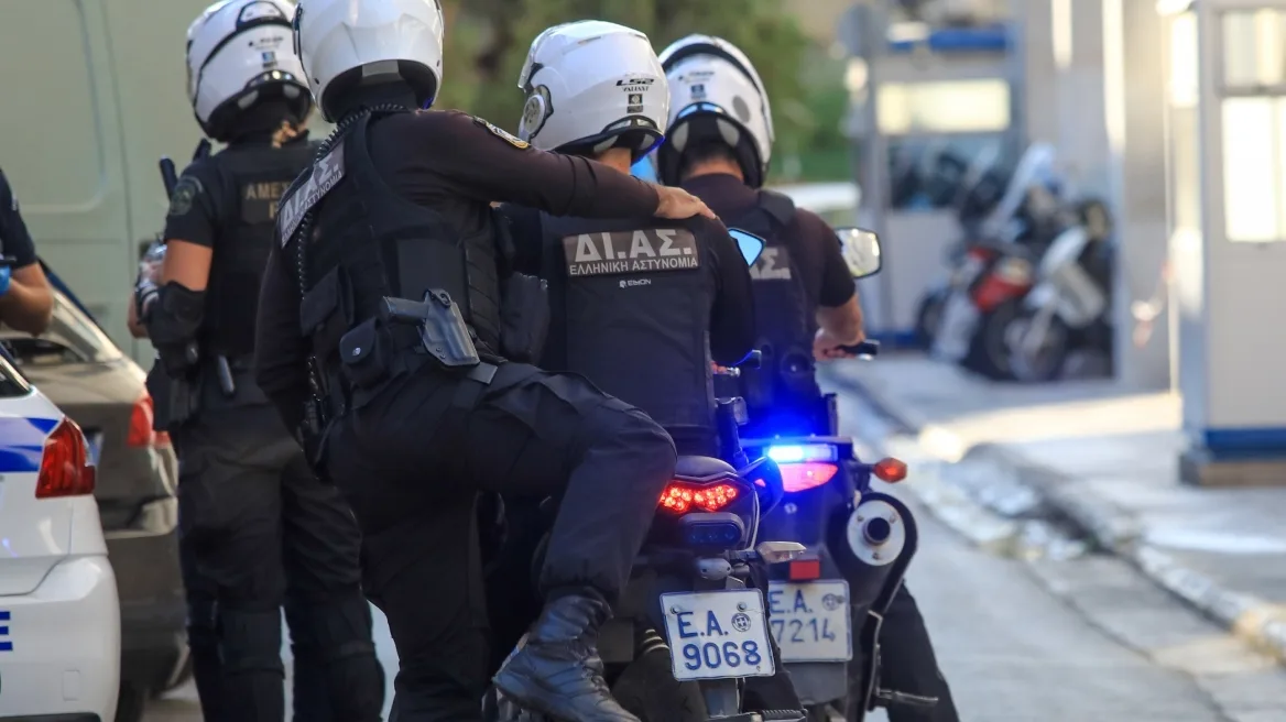 Μεσολόγγι: Συνελήφθησαν 3 ανήλικοι για επίθεση και βιντεοσκόπηση 15χρονου