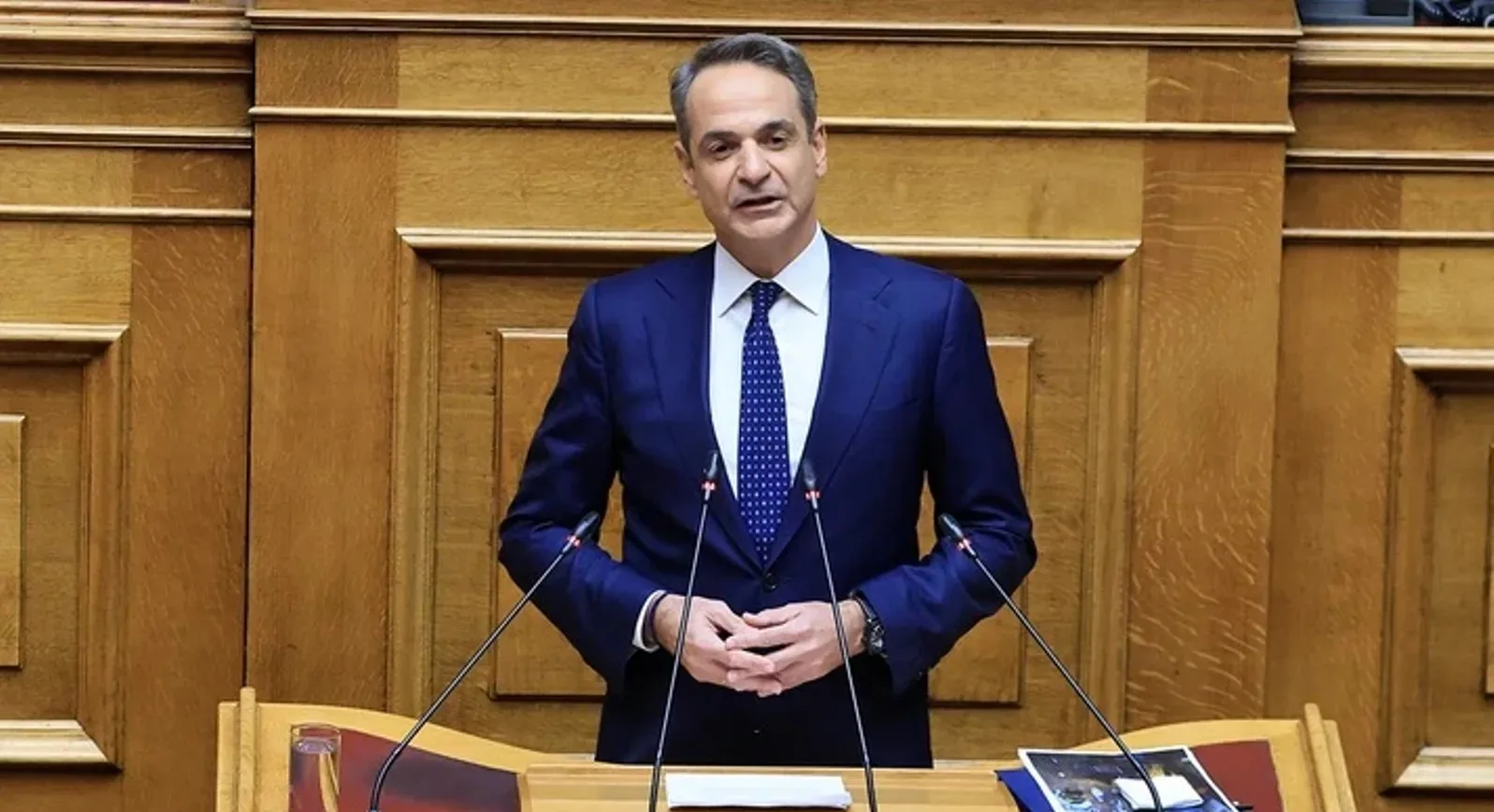 Μητσοτάκης: «Να κόψουμε το πολιτικό οξυγόνο από τους τρομοκράτες»