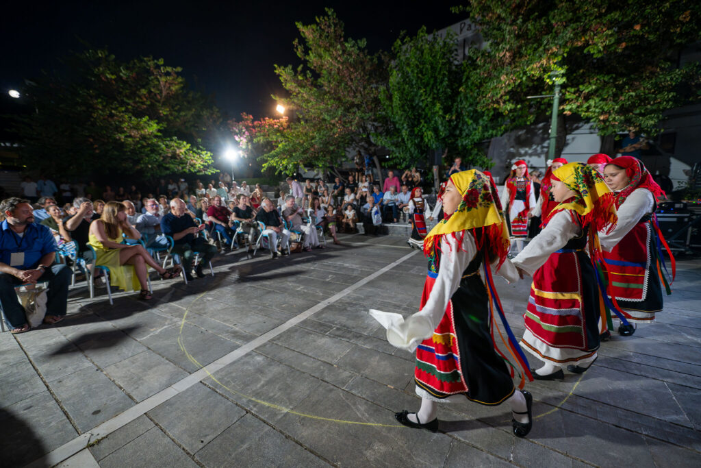 Αρχαία Ολυμπία: Φιλοξένησε το 28ο Διεθνές Συμπόσιο της Σύμης