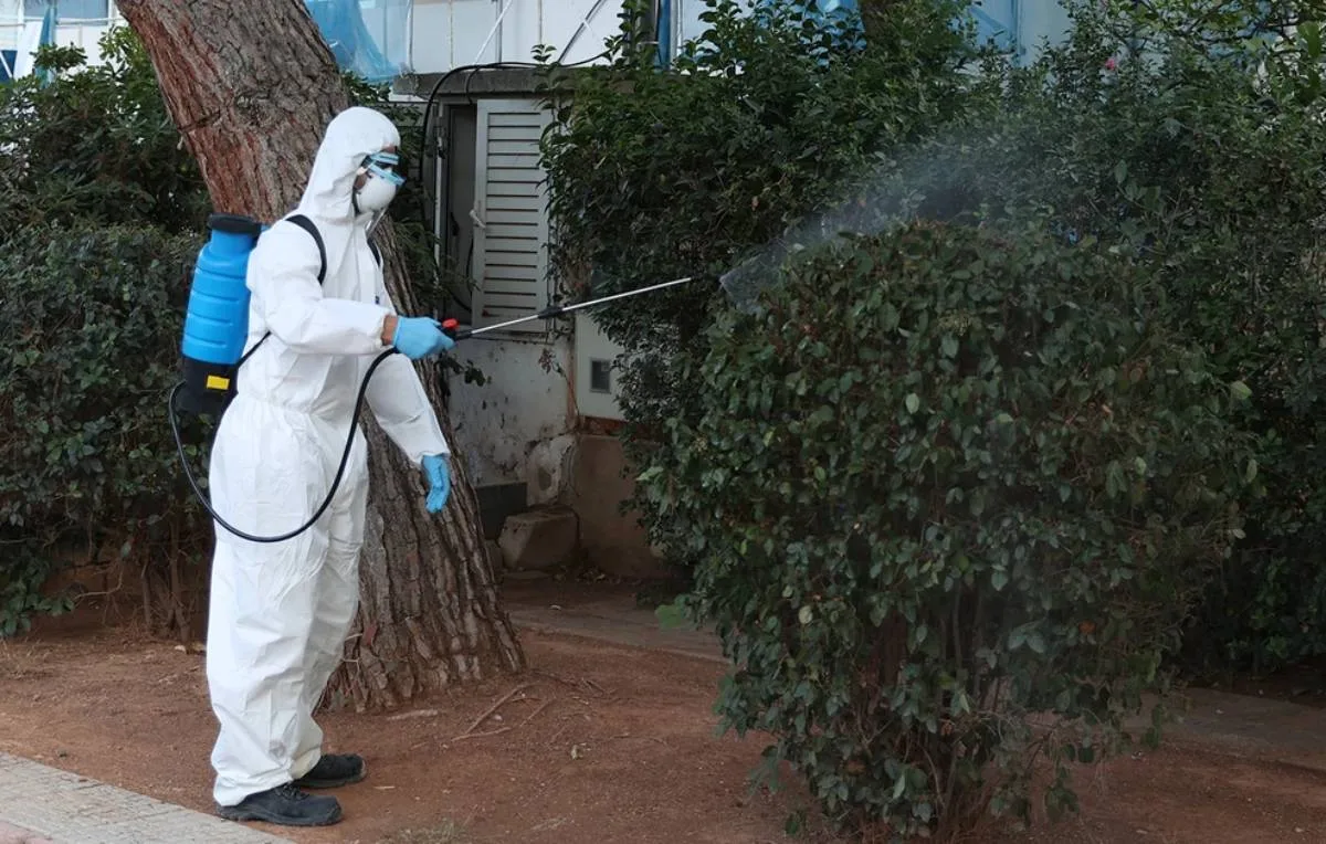 Κρούσμα ιού Δυτικού Νείλου στη Γλυφάδα: Ξεκίνησαν έκτακτοι ψεκασμοί