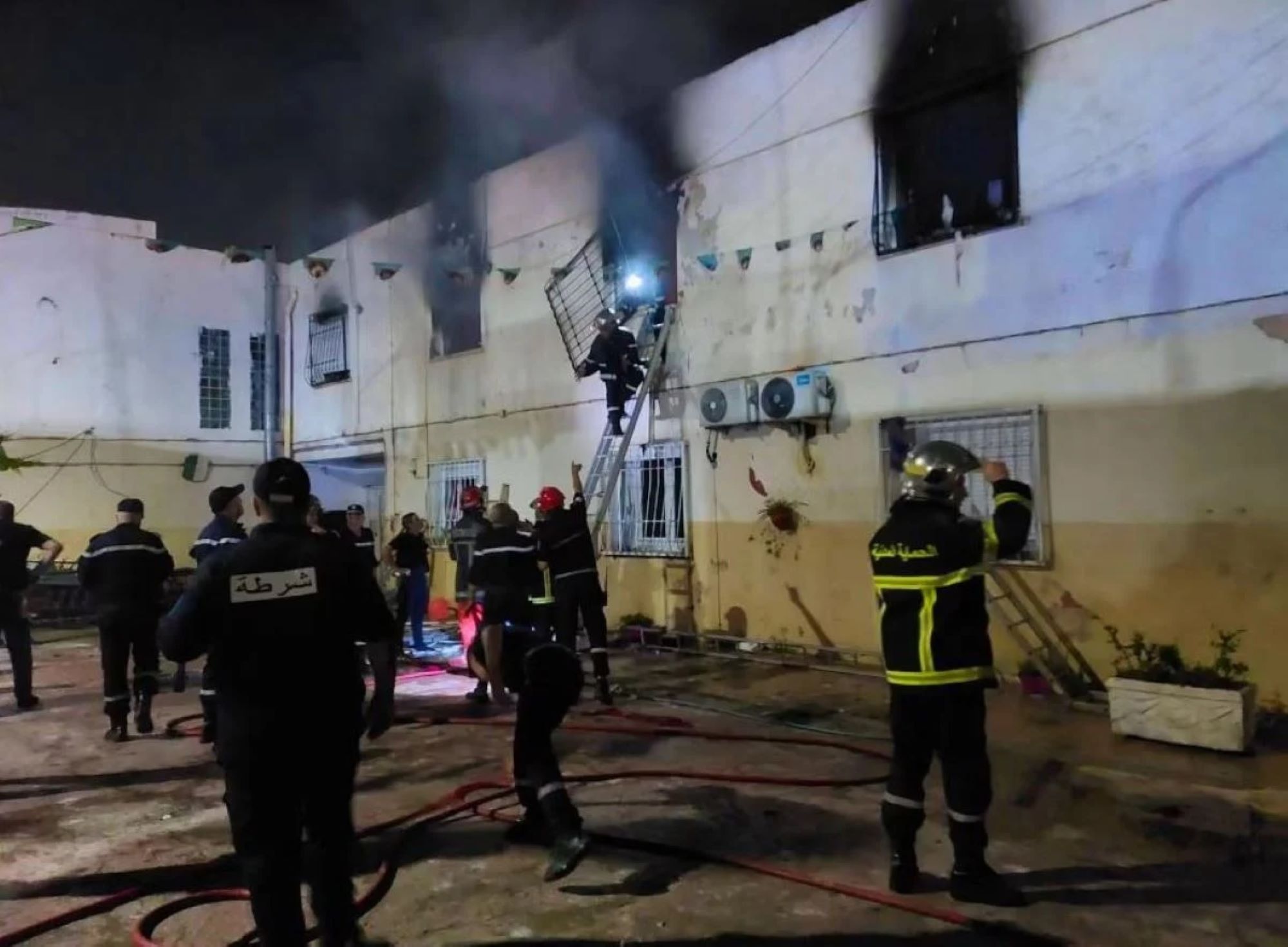 Αλγερία: 11 νεκροί από πυρκαγιά σε ορφανοτροφείο στη Μοχαμάντια