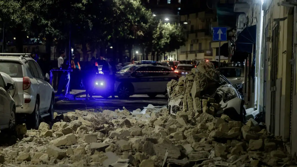 Σεισμός 4,7 Ρίχτερ στη Νάπολη: 21 τραυματίες και δεκάδες μετασεισμοί