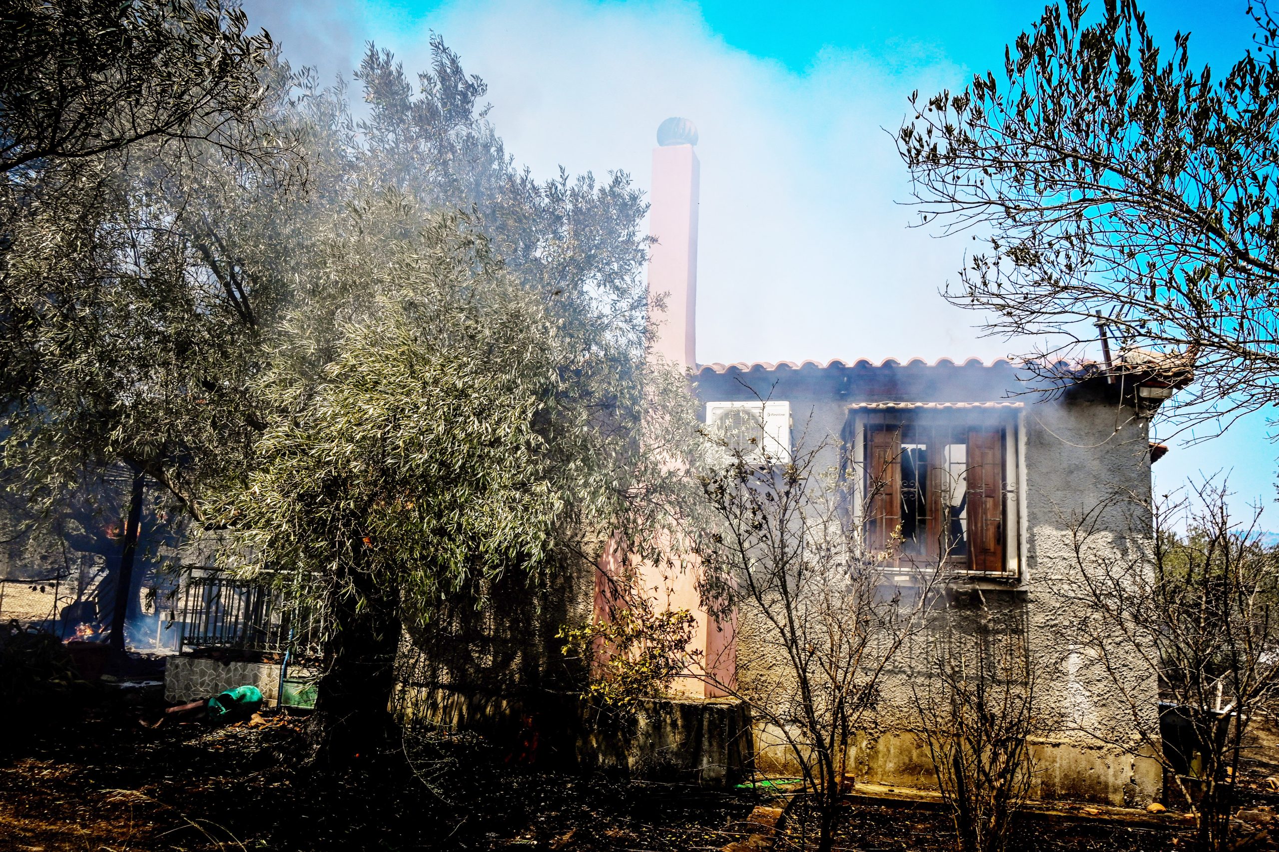 Φιχτία: Αίτημα για κατάσταση έκτακτης ανάγκης μετά την πυρκαγιά — ο στόχος της δημοτικής αρχής