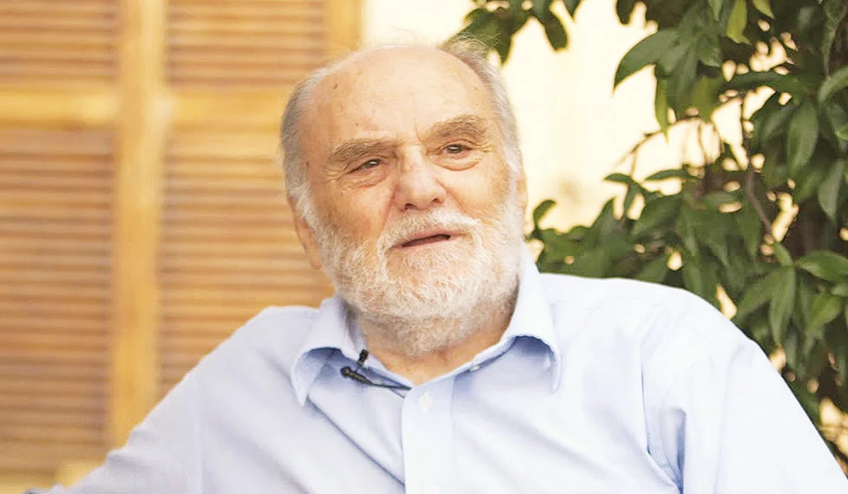 Πέθανε ο φιλόσοφος και συγγραφέας Στέλιος Ράμφος σε ηλικία 87 ετών