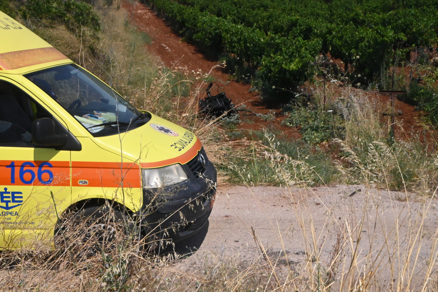 Άρτα: 16χρονος μοτοσικλετιστής έπεσε σε γκρεμό στον Γιαννιώτη