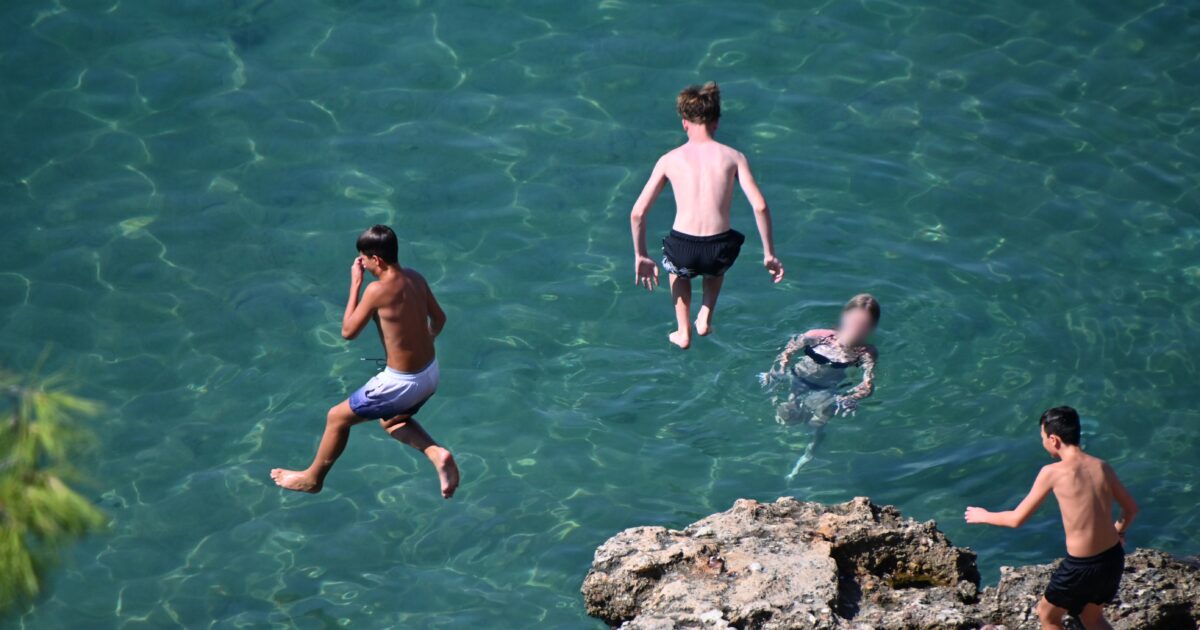 Καύσωνας διαρκείας: στους 40 βαθμούς ο υδράργυρος το Σαββατοκύριακο