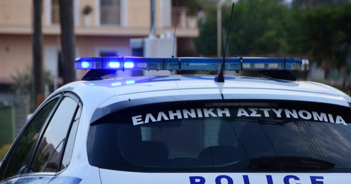 Άγιος Δημήτριος: 23χρονος επιτέθηκε με μαχαίρι σε 18χρονο για ληστεία