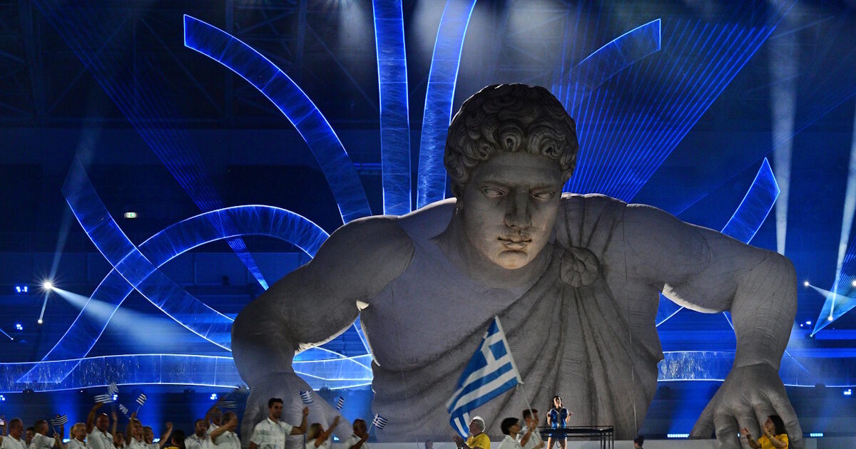 Μεσογειακοί Αγώνες: Η Team Hellas άνοιξε την παρέλαση στον Τάραντα
