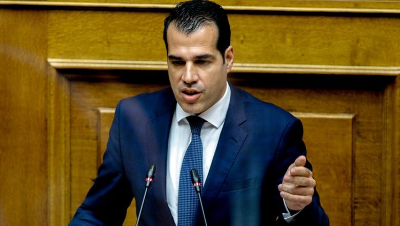 Θάνος Πλεύρης: Καταγγελία για fake news στο μεταναστευτικό — η προειδοποίηση για την τοξικότητα