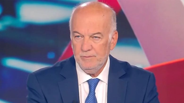 Αυστηρότερες ποινές για απάτες σε ηλικιωμένους — τι προανήγγειλε ο Γ. Φλωρίδης